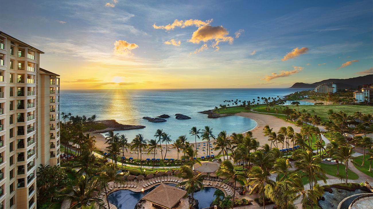 Resort Grounds - Beachfront Lagoon